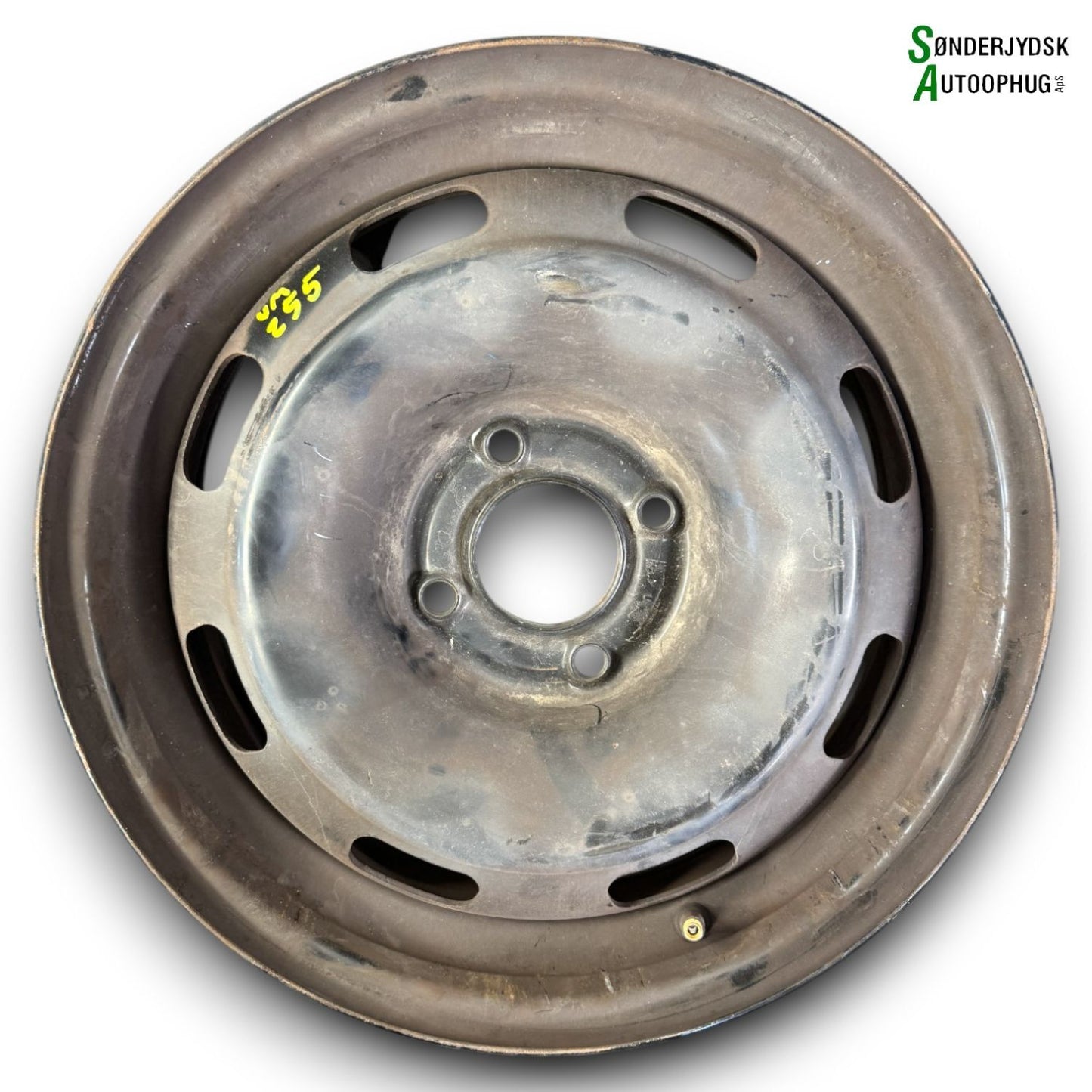 Peugeot 208 Fælg Med OEM Nr. Ophugger Fra Peugeot Ophugger