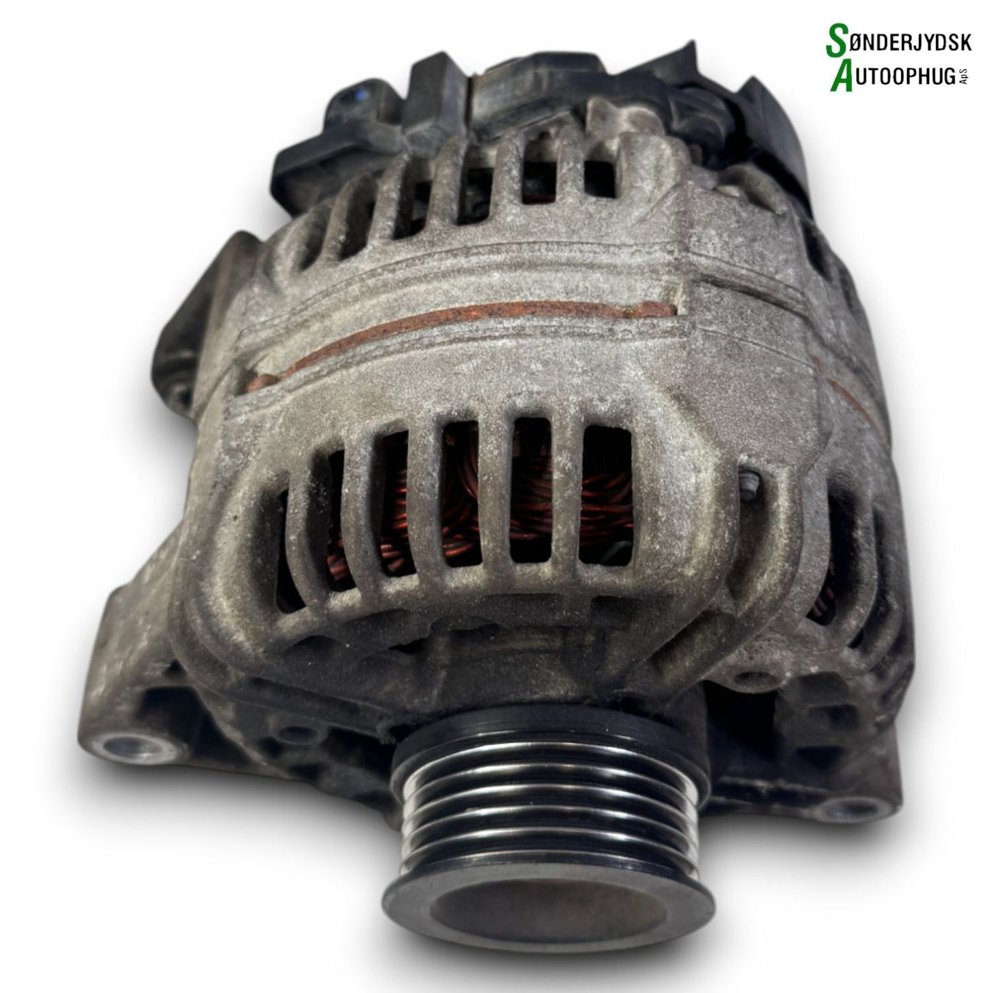 Opel Corsa D Generator Med OEM Nr. 13222931 Fra Opel Ophugger