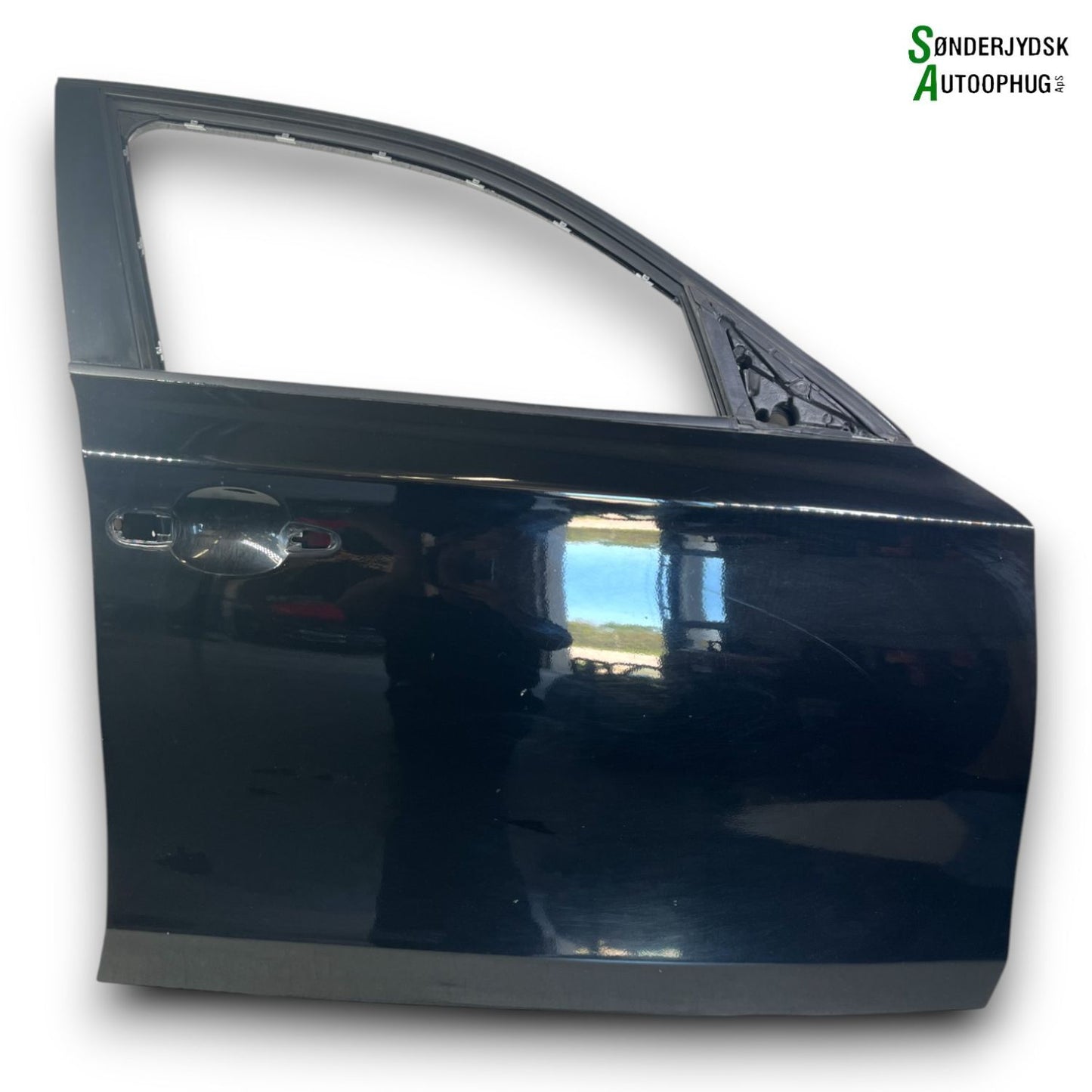 BMW 1-Serie E81/E82/E87/E Fordør H Med OEM Nr. 41515A2A382 Fra BMW Ophugger