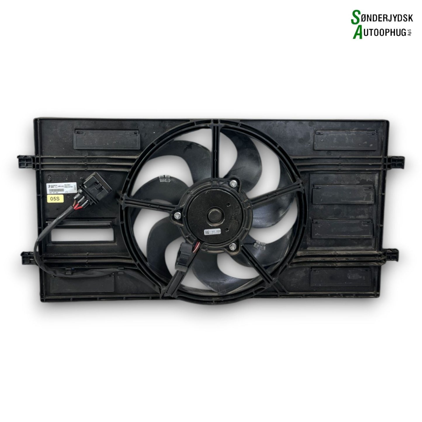 VW Polo AW Kølerblæser El Med OEM Nr. 2G0121203 Fra VW Ophugger