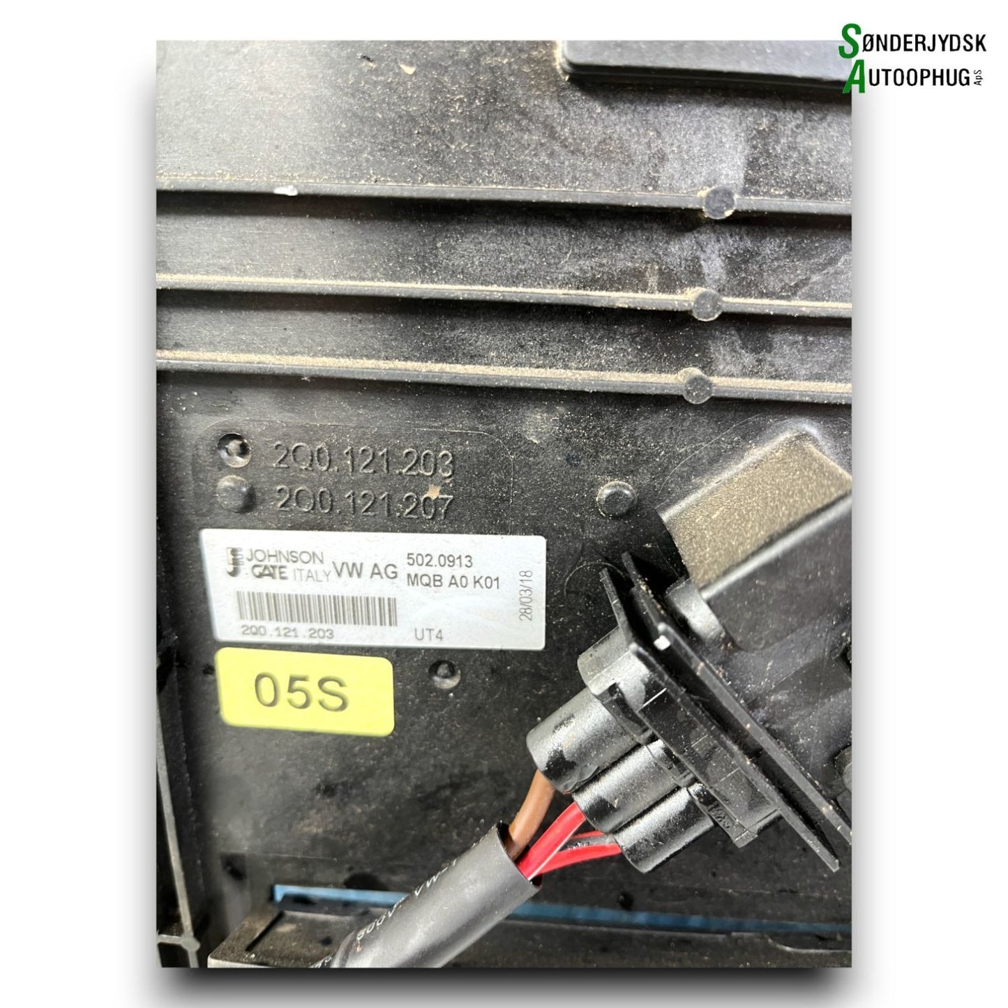 VW Polo AW Kølerblæser El Med OEM Nr. 2G0121203 Fra VW Ophugger