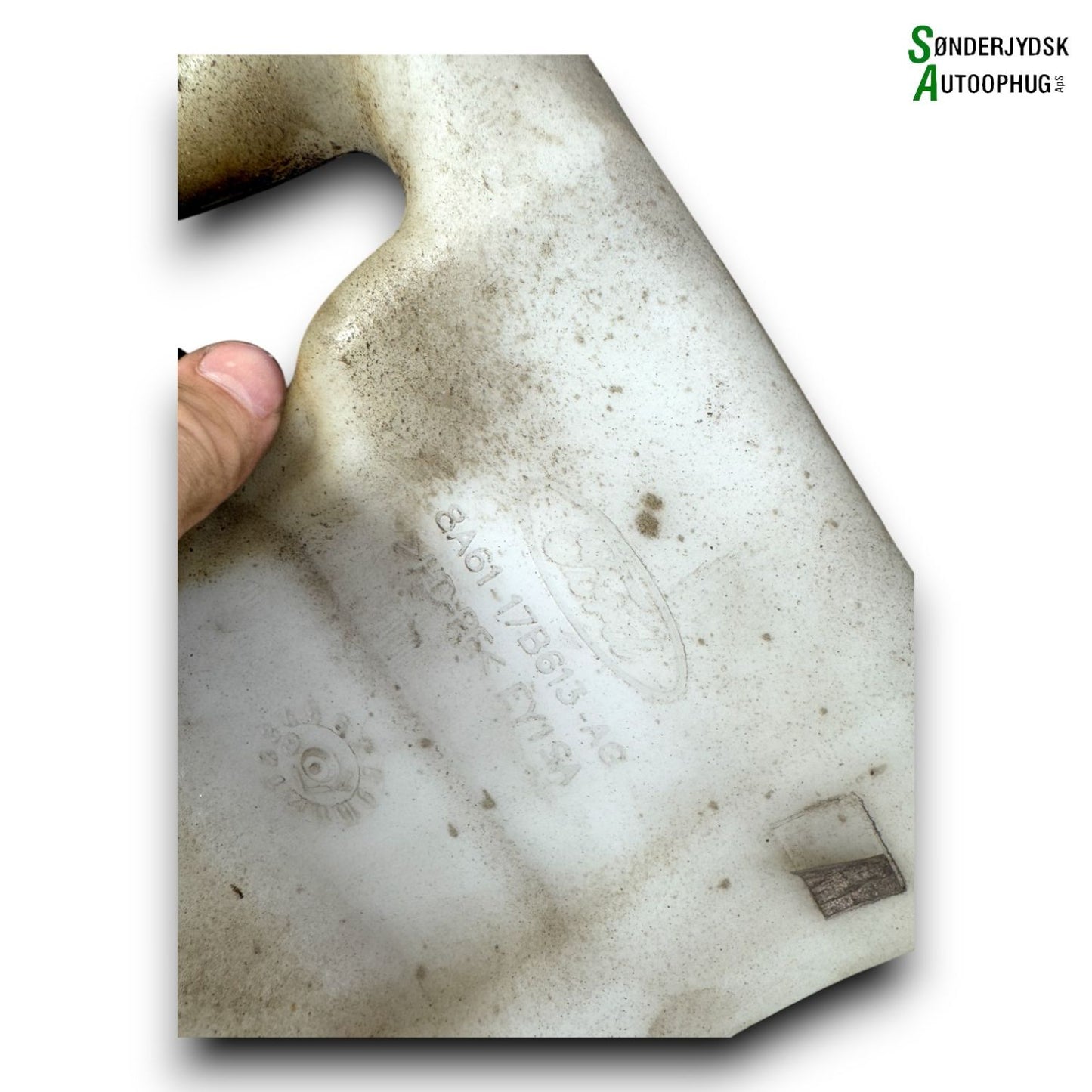 Ford Fiesta 7 Sprinklerbeholder Med OEM Nr. 1764300 Fra Ford Ophugger