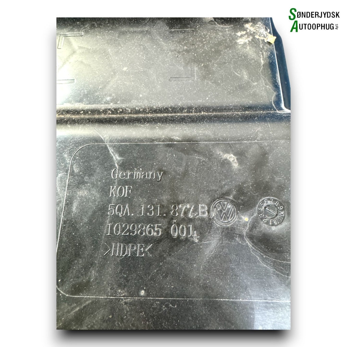 VW Touran 5T Additivbeholder Med OEM Nr. 5QA131877B Fra VW Autoophug