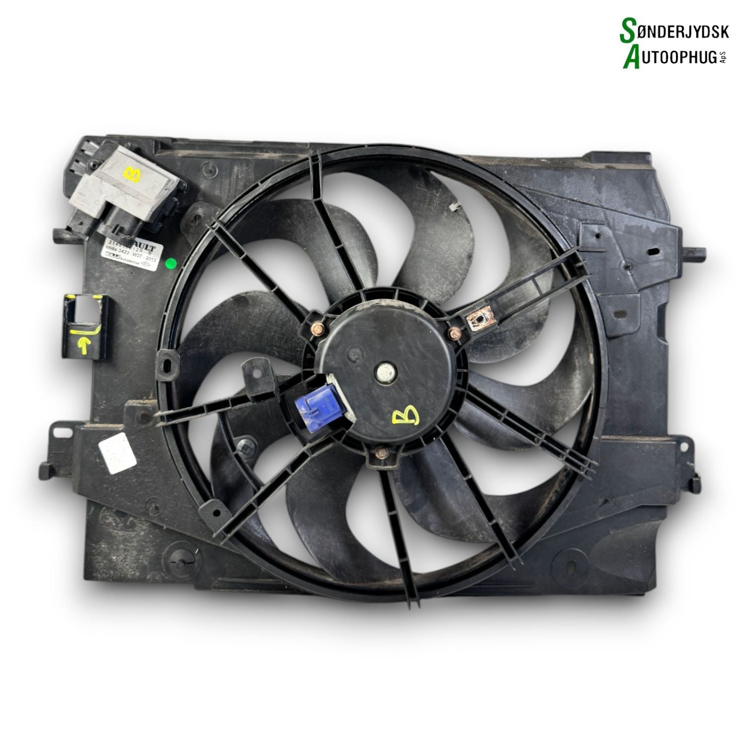 Renault Clio 4 Kølerblæser El Med OEM Nr. 214753416R Fra Renault Ophugger