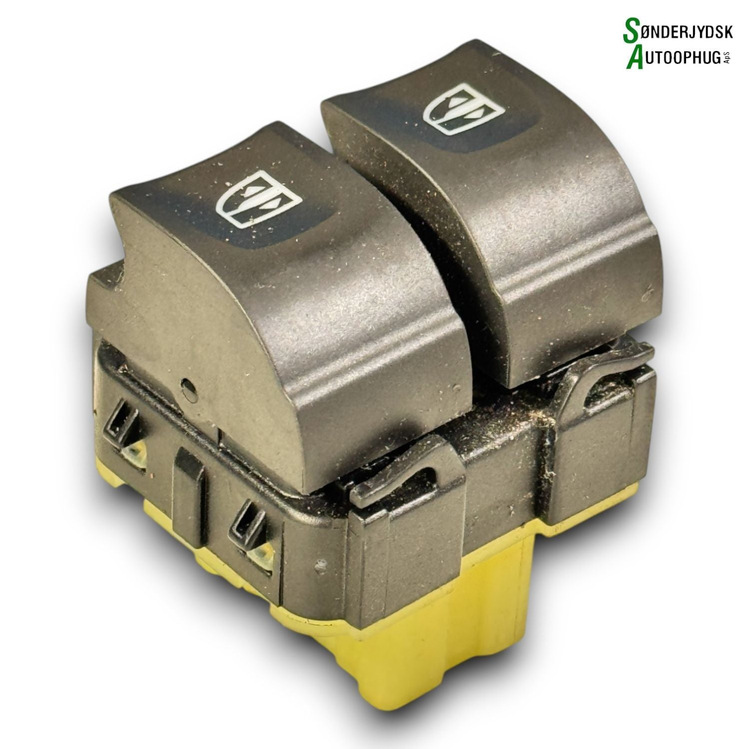 Renault Clio 4 Kontakt Rudehejs Med OEM Nr. 254118044R Fra Renault Ophugger