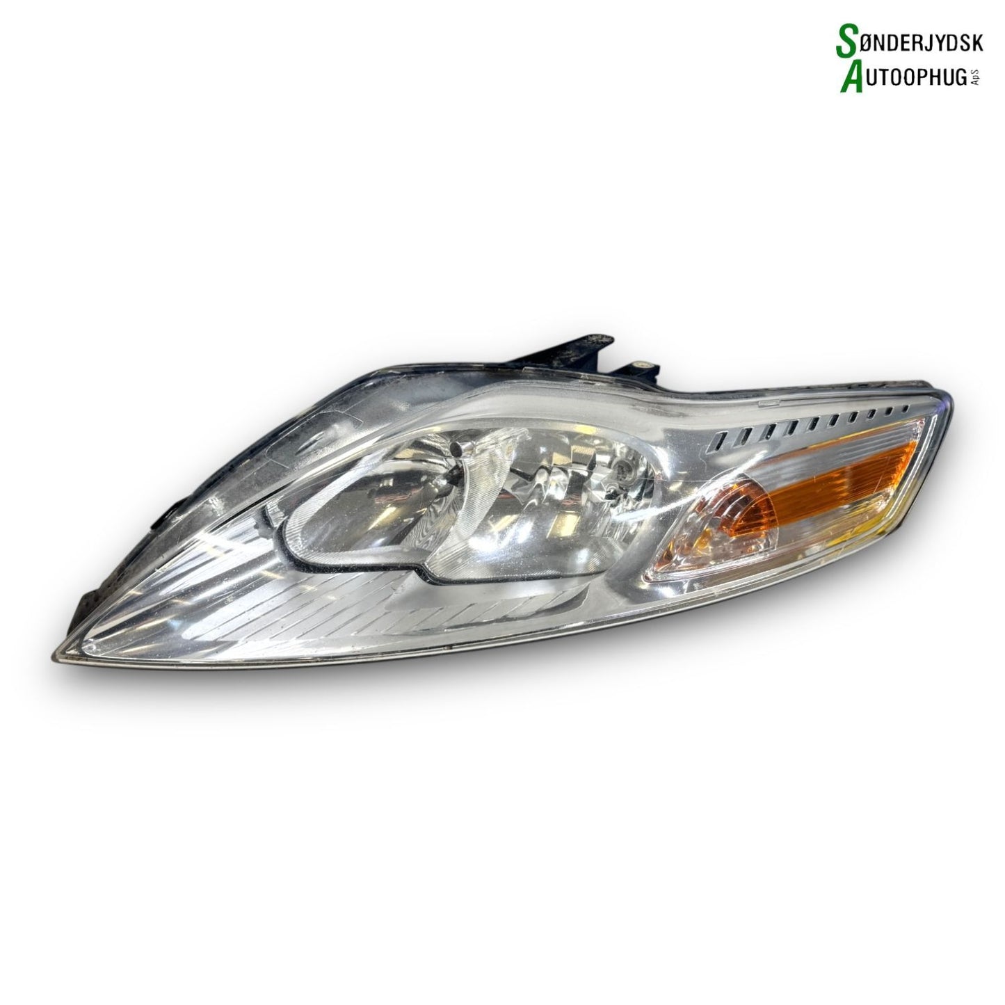 Ford Mondeo 4 Forlygte Med OEM Nr. 1893203 Fra Ford Ophugger