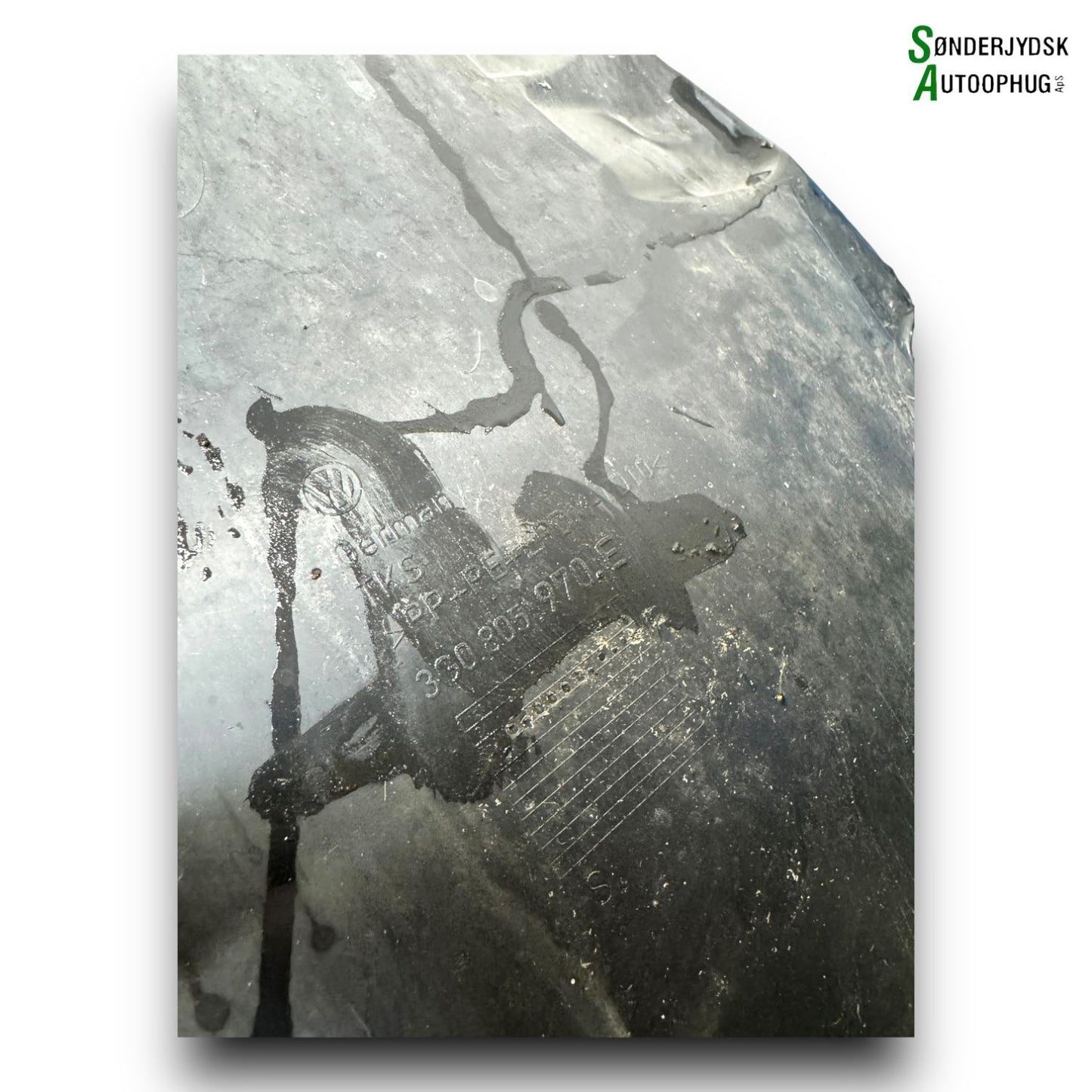 VW Passat 3G Inderskærm Med OEM Nr. 3G0805970E Fra VW Ophugger