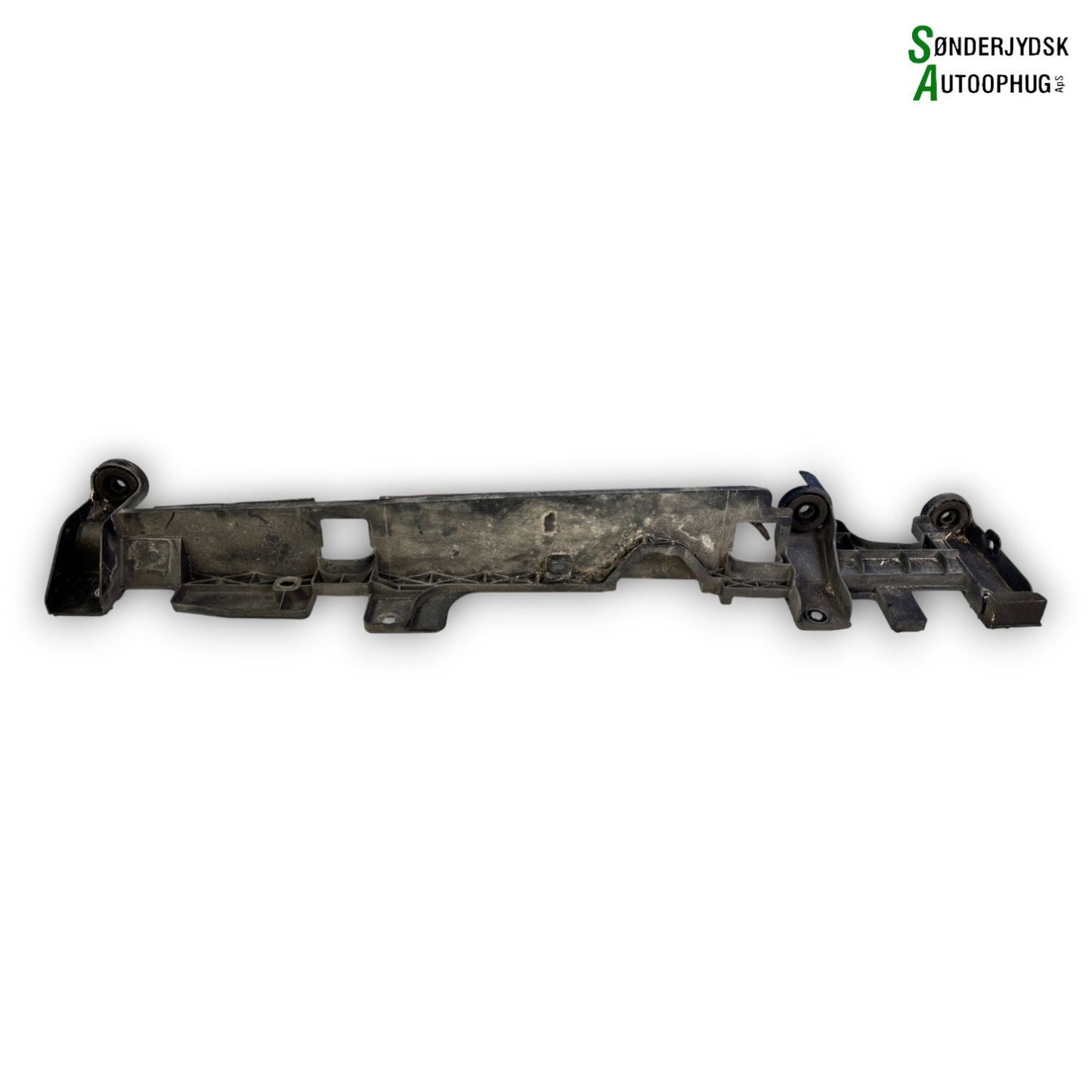 Nissan Qashqai Front, Løsdele Med OEM Nr. 215424EB0A Fra Nissan Ophugger