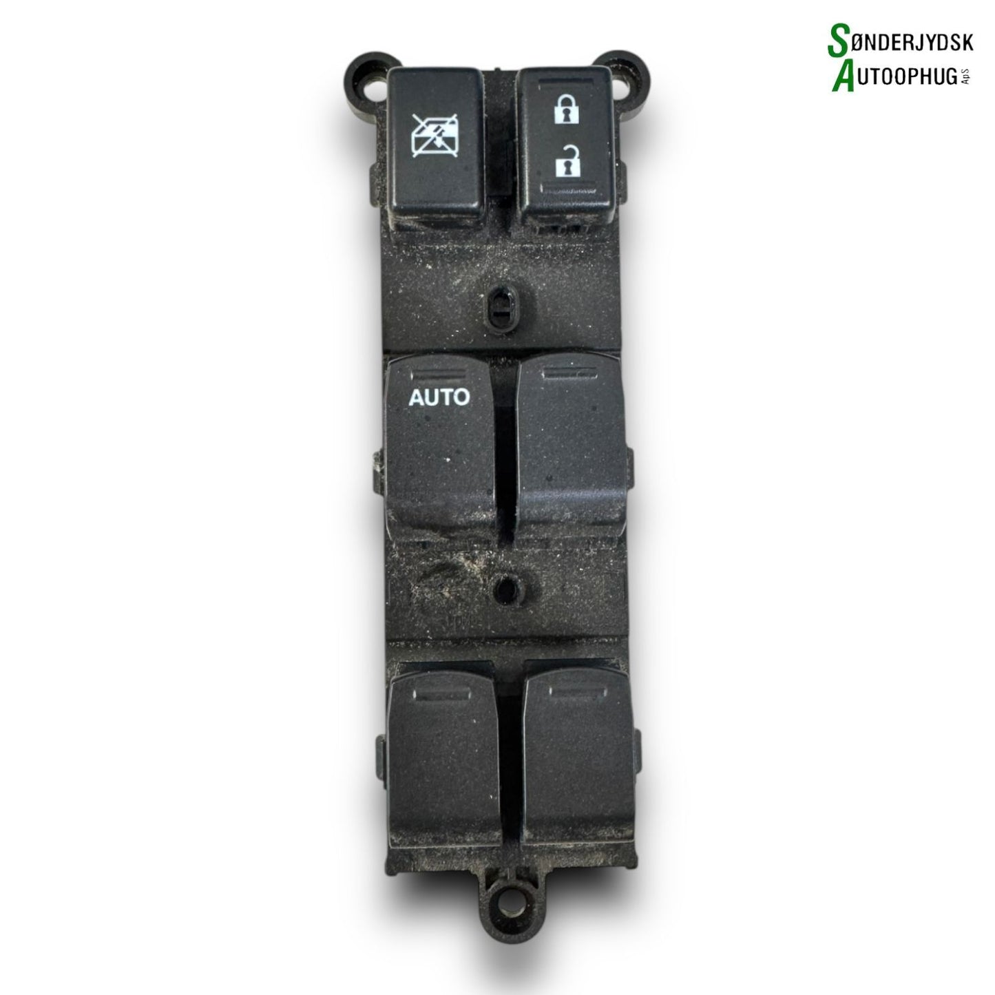 Suzuki Swift Kontakt Rudehejs Med OEM Nr. 3799068L81000 Fra Suzuki Ophugger
