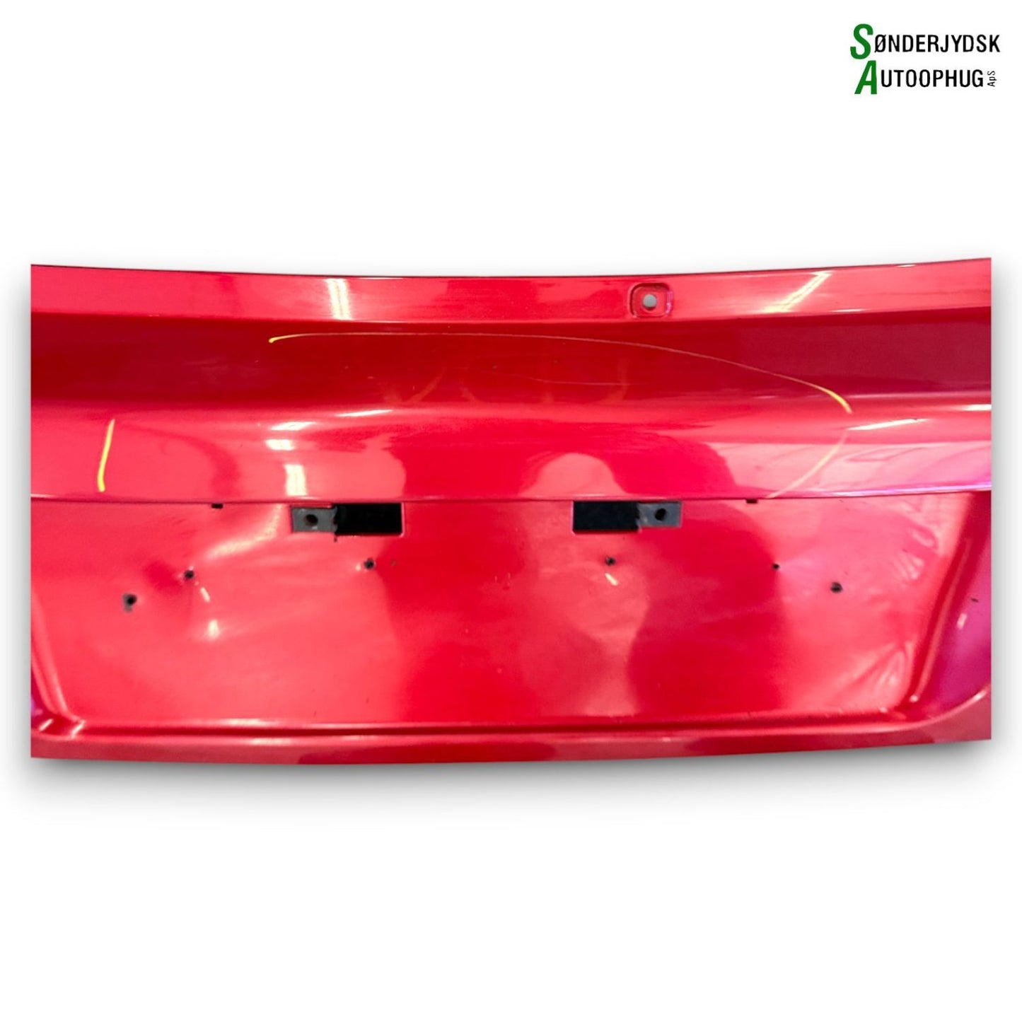 Suzuki Celerio Bagkofanger Med OEM Nr. 7181184M00799 Fra Suzuki Ophugger