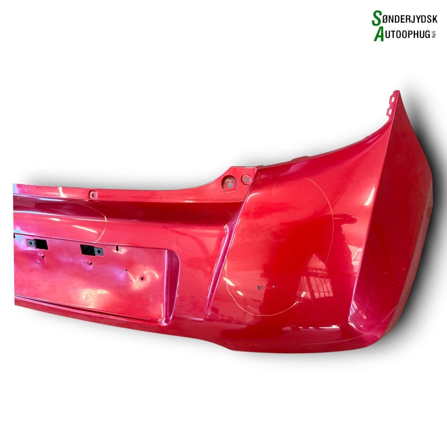 Suzuki Celerio Bagkofanger Med OEM Nr. 7181184M00799 Fra Suzuki Ophugger
