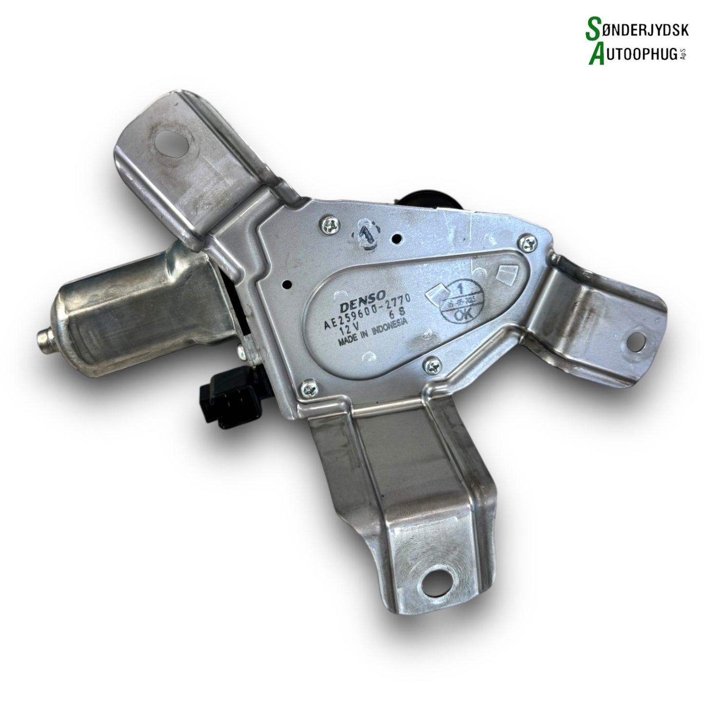 Suzuki Celerio Bagrudevisker Motor Med OEM Nr. 3881084M00000 Fra Suzuki Ophugger