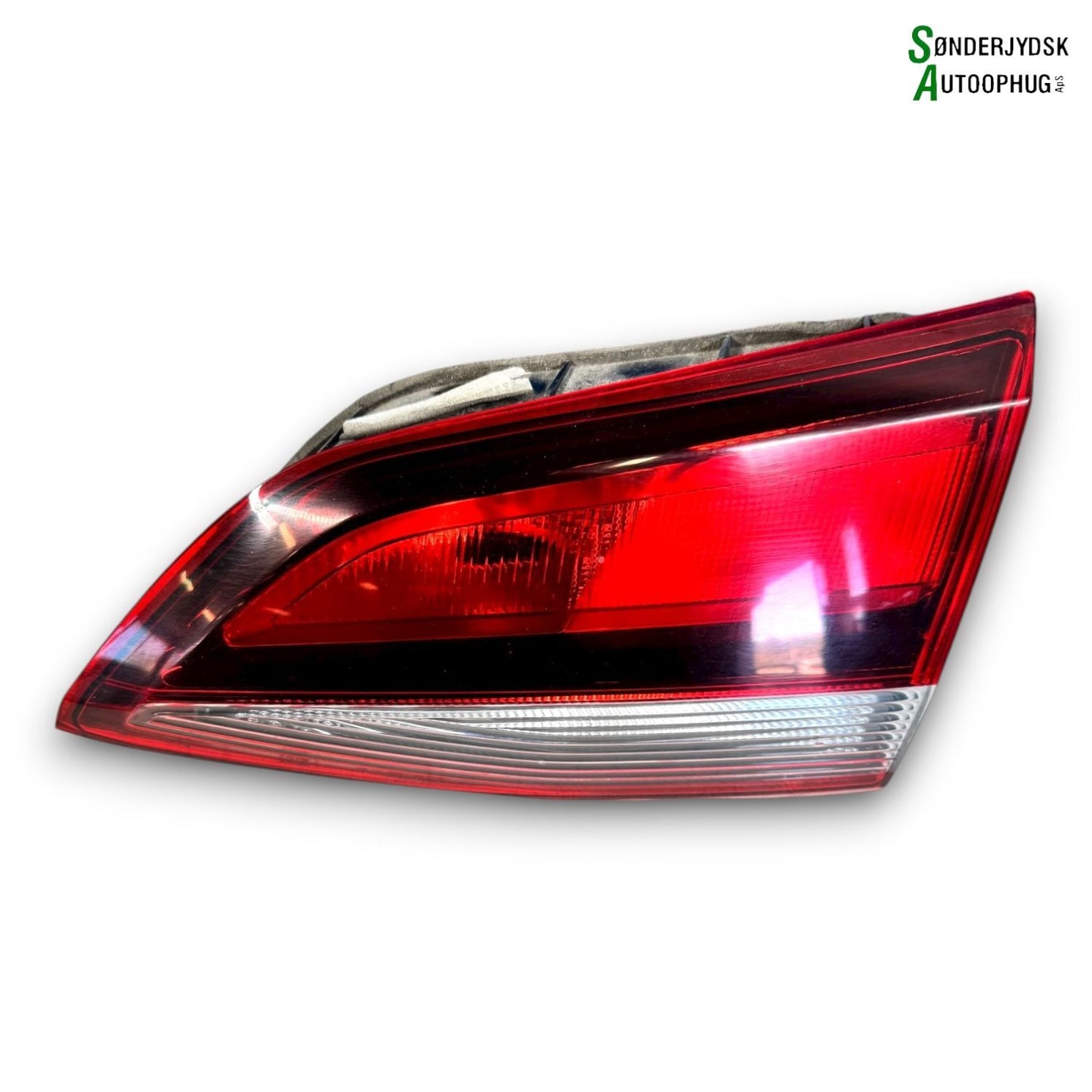 Opel Astra K Baglygte Med OEM Nr. 39077381 Fra Opel Ophugger