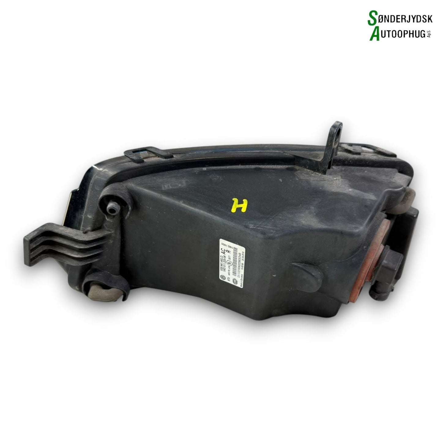 VW Golf 7 AU Tågelygte For Med OEM Nr. 5G0941662J Fra VW Ophugger