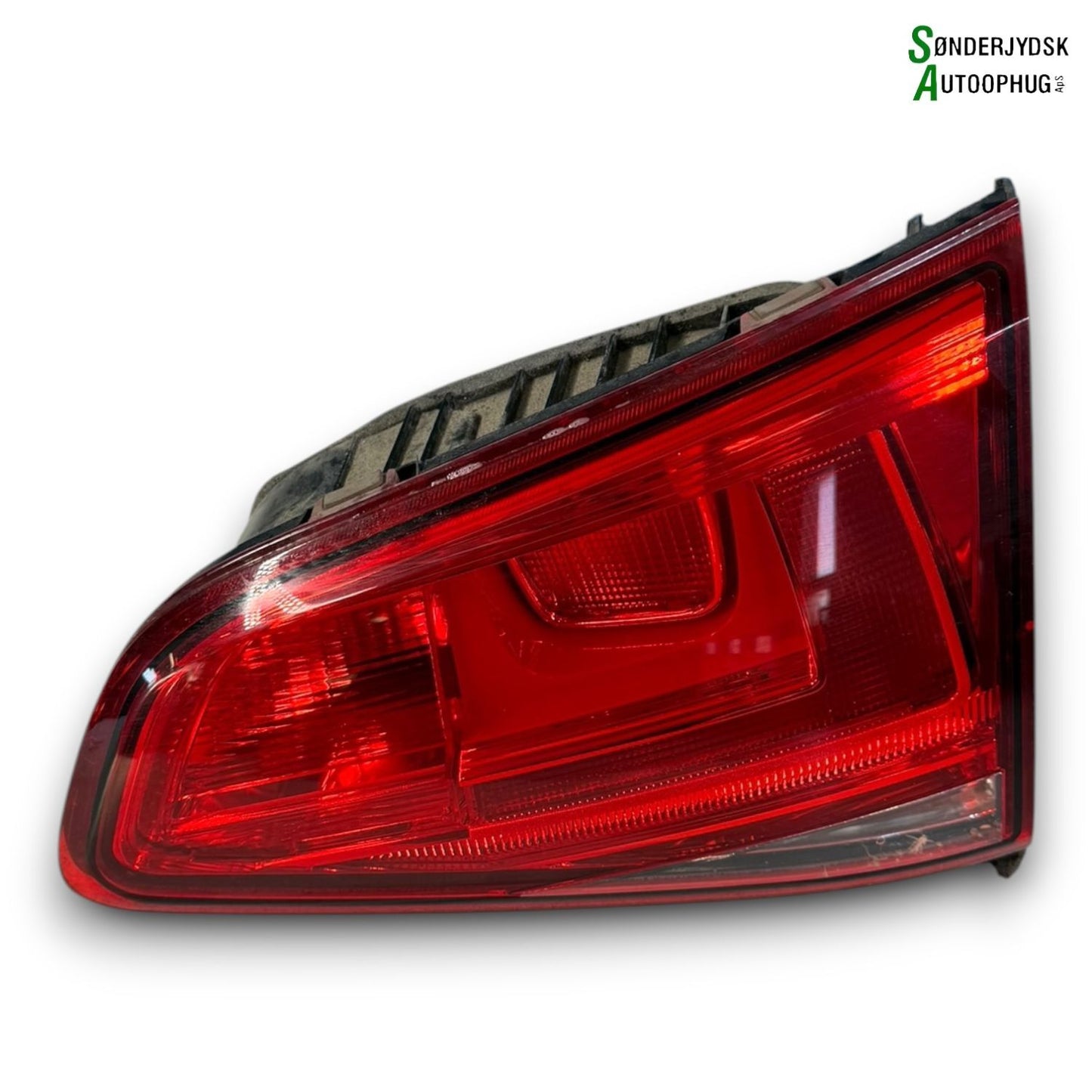 VW Golf 7 AU Baglygte Med OEM Nr. 5G0945094M Fra VW Ophugger