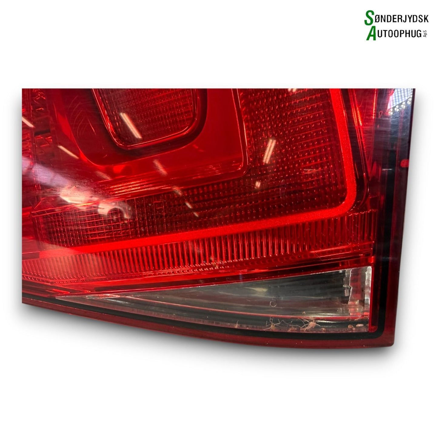 VW Golf 7 AU Baglygte Med OEM Nr. 5G0945094M Fra VW Ophugger