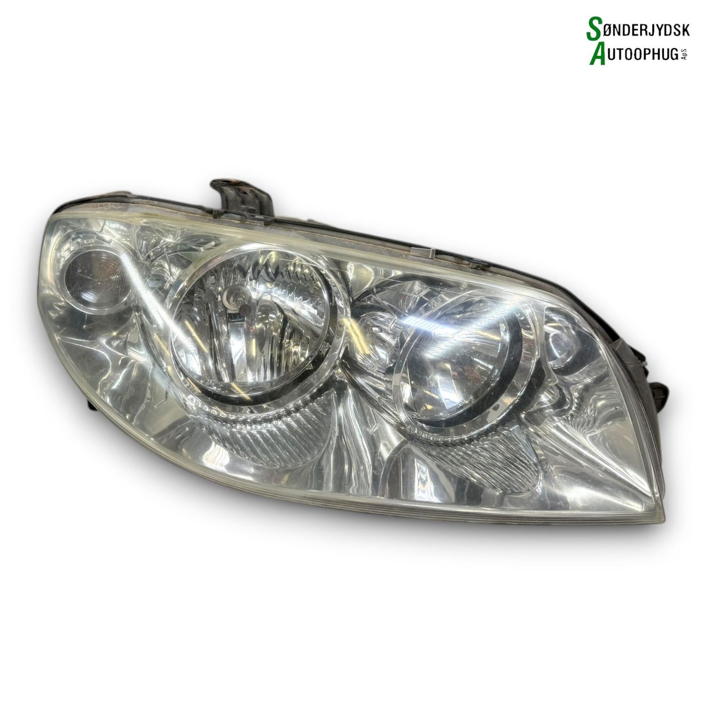 Fiat Punto III Forlygte Med OEM Nr. Ophugger Fra Fiat Ophugger