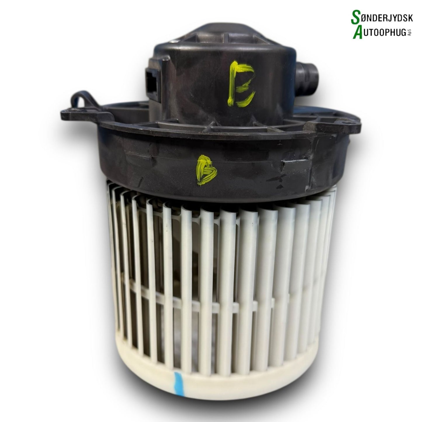 Suzuki Splash Varmeblæser Med OEM Nr. 7415051K10000 Fra Suzuki Ophugger