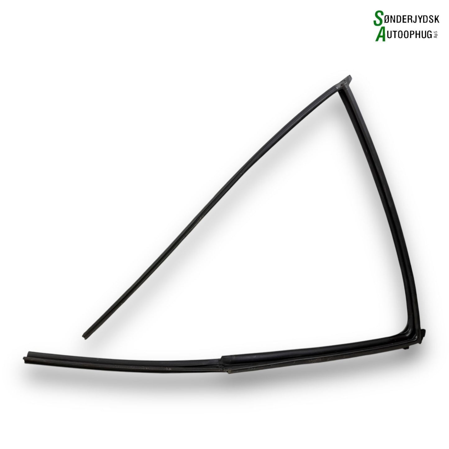 Suzuki Celerio Skrabeliste Med OEM Nr. 8351084M10000 Fra Suzuki Ophugger