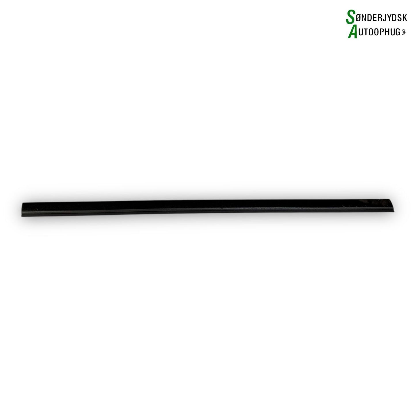 Suzuki Celerio Skrabeliste Med OEM Nr. 8387184M00000 Fra Suzuki Ophugger