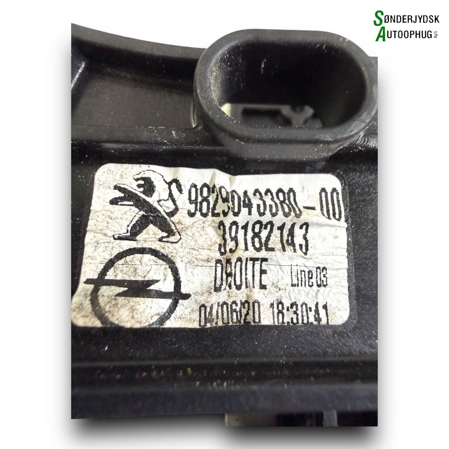Opel Corsa F Rudemotor - Rudehejs Med OEM Nr. 9829043380 Fra Opel Ophugger