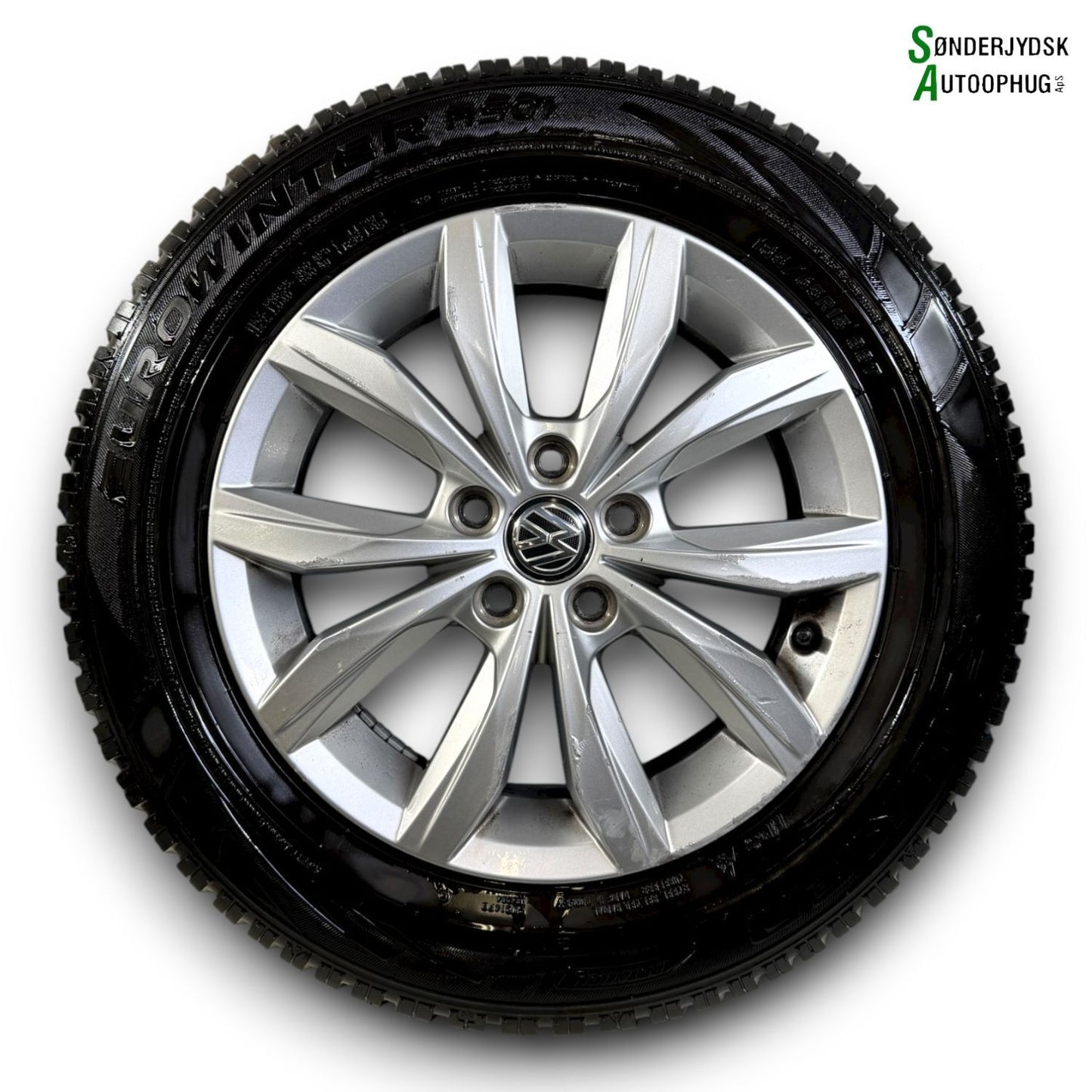 VW Polo Aw Fælge M/Vinter Dæk Med OEM Nr. 2G0601025 Fra VW Ophugger
