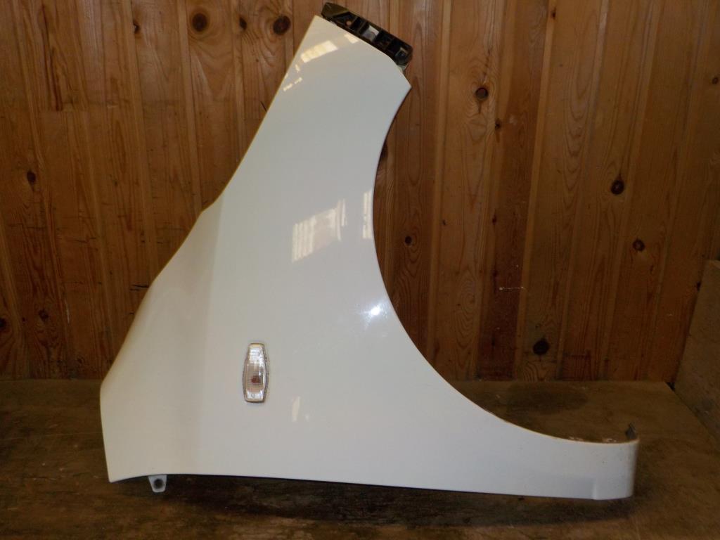 Hyundai I10 Forskærm H Med OEM Nr. 663210X300 Fra Hyundai Ophugger