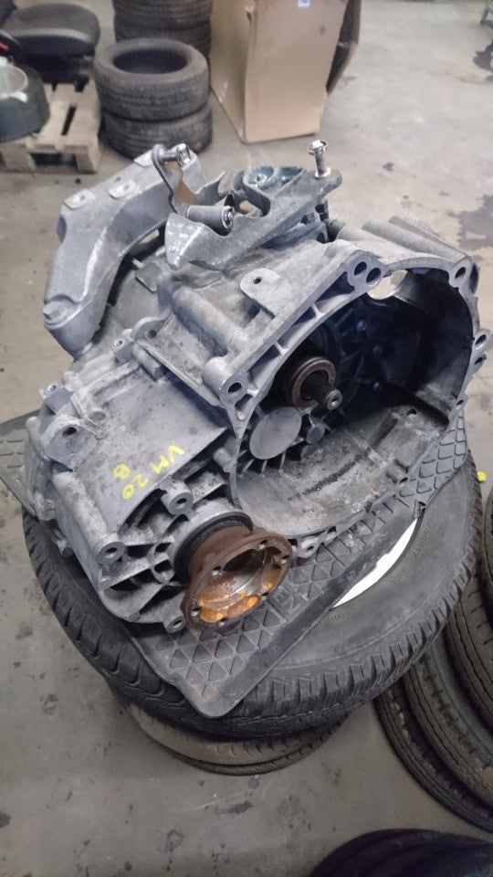 VW Eos 1Q Gearkasse 6 Trin Med OEM Nr. JLU Fra VW Ophugger