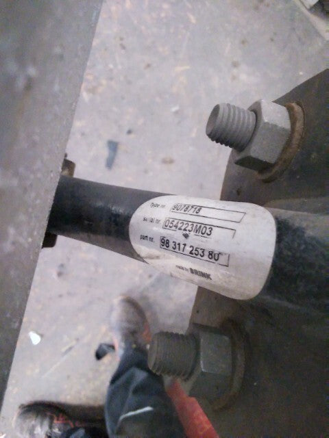 Peugeot Expert Anhængertræk, Fastmont Med OEM Nr. 9831725380 Fra Peugeot Ophugger