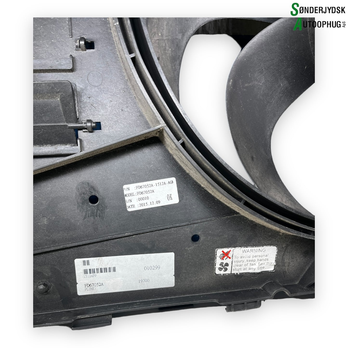 Ford Mondeo 4 Kølerblæser El Med OEM Nr. 1593900 Fra Ford Ophugger