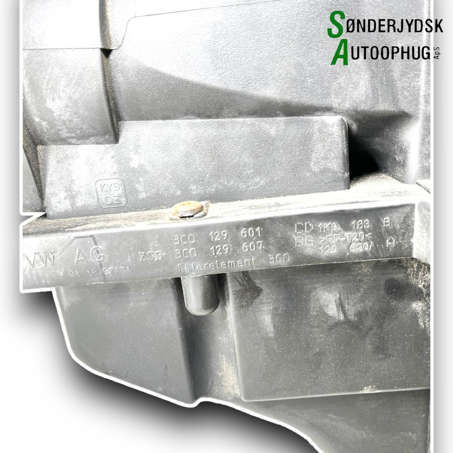 VW Golf 6 1K Luftfilterkasse Med OEM Nr. 3C0129607 Fra VW Ophugger