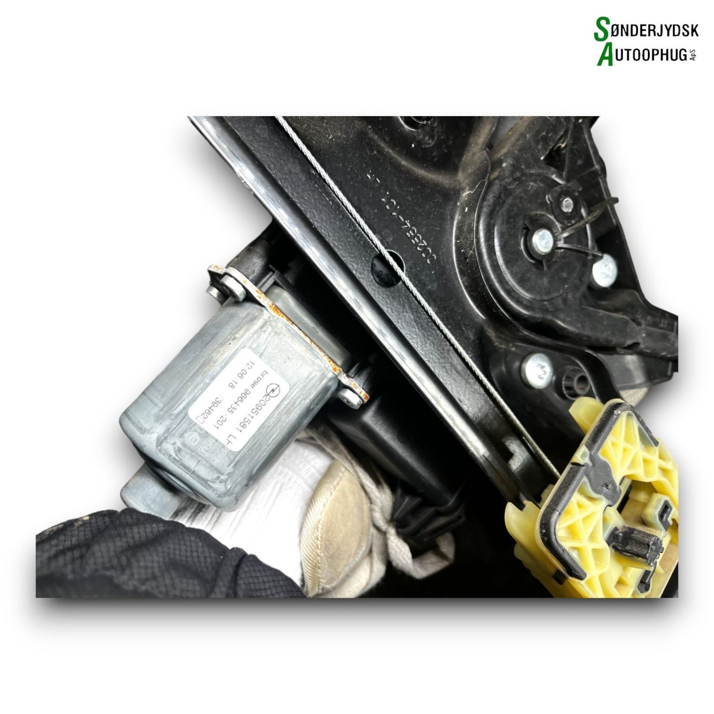 Opel Adam Rudemotor - Rudehejs Med OEM Nr. 20951581 Fra Opel Ophugger