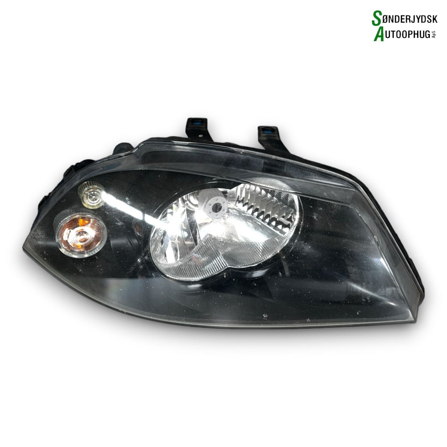 Seat Cordoba Forlygte Med OEM Nr. 6L1941752M Fra Seat Ophugger