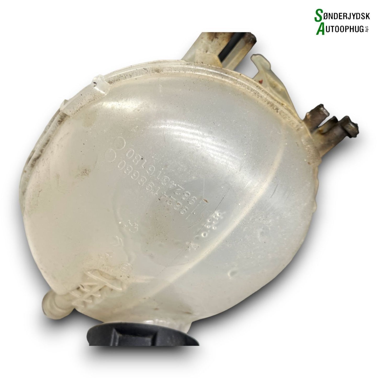 Peugeot 208 Ekspansionsbehold Med OEM Nr. 9824316180 Fra Peugeot Ophugger