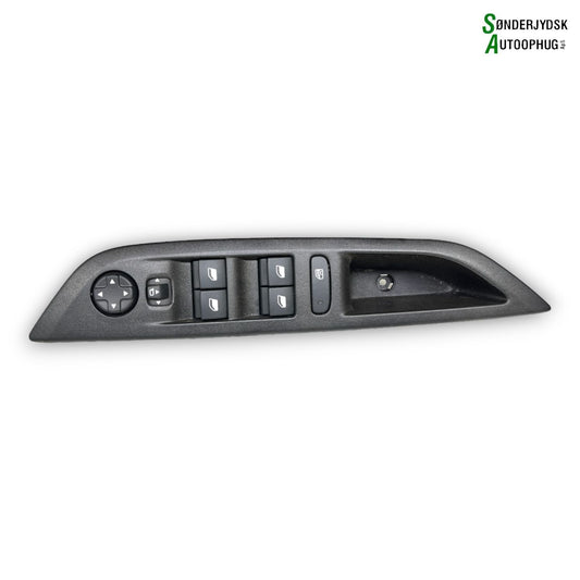 Peugeot 208 Kontakt Rudehejs Med OEM Nr. 96788264ZD	 Fra Peugeot Ophugger