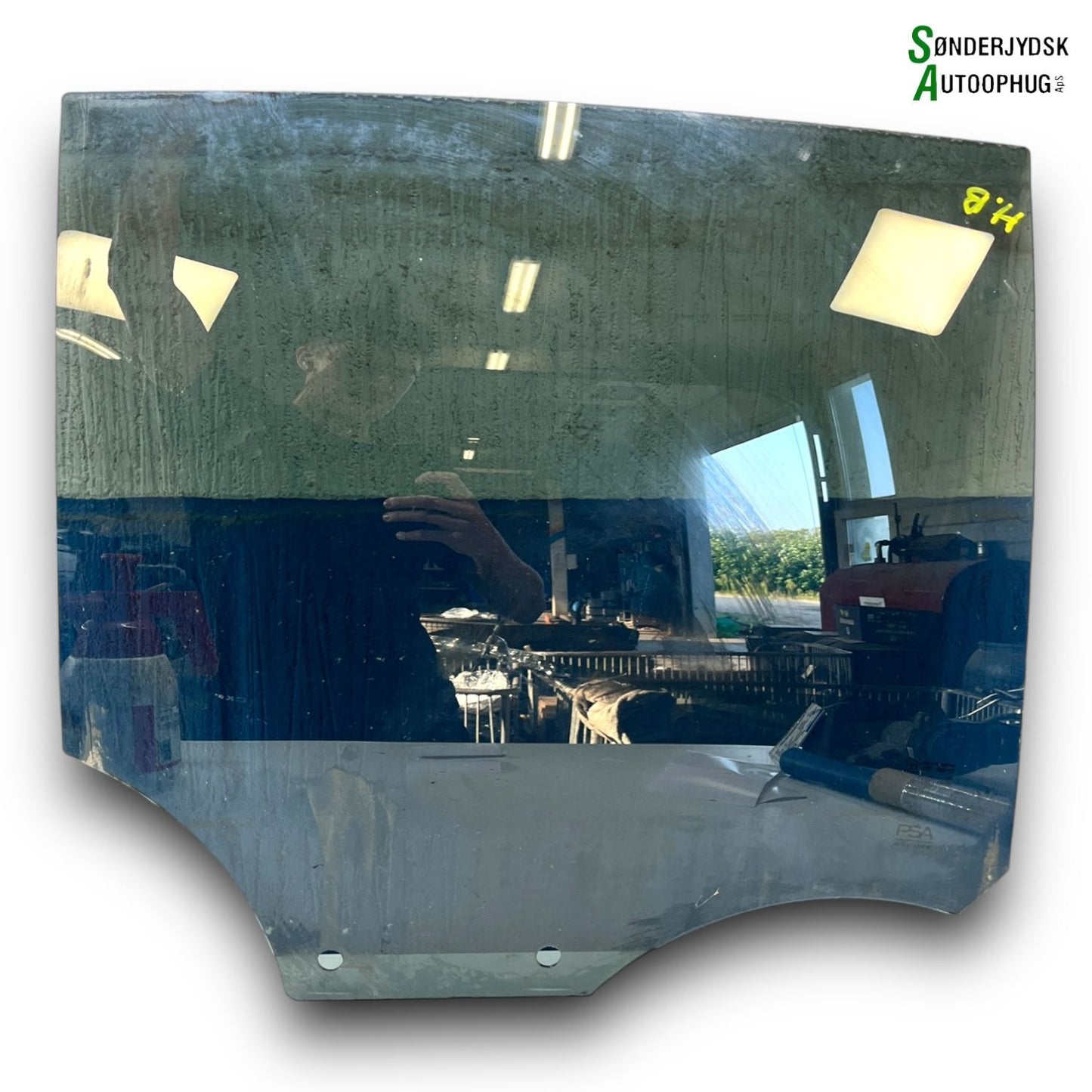 Peugeot 208 Dørrude - Siderude Med OEM Nr. 9823170280 Fra Peugeot Ophugger