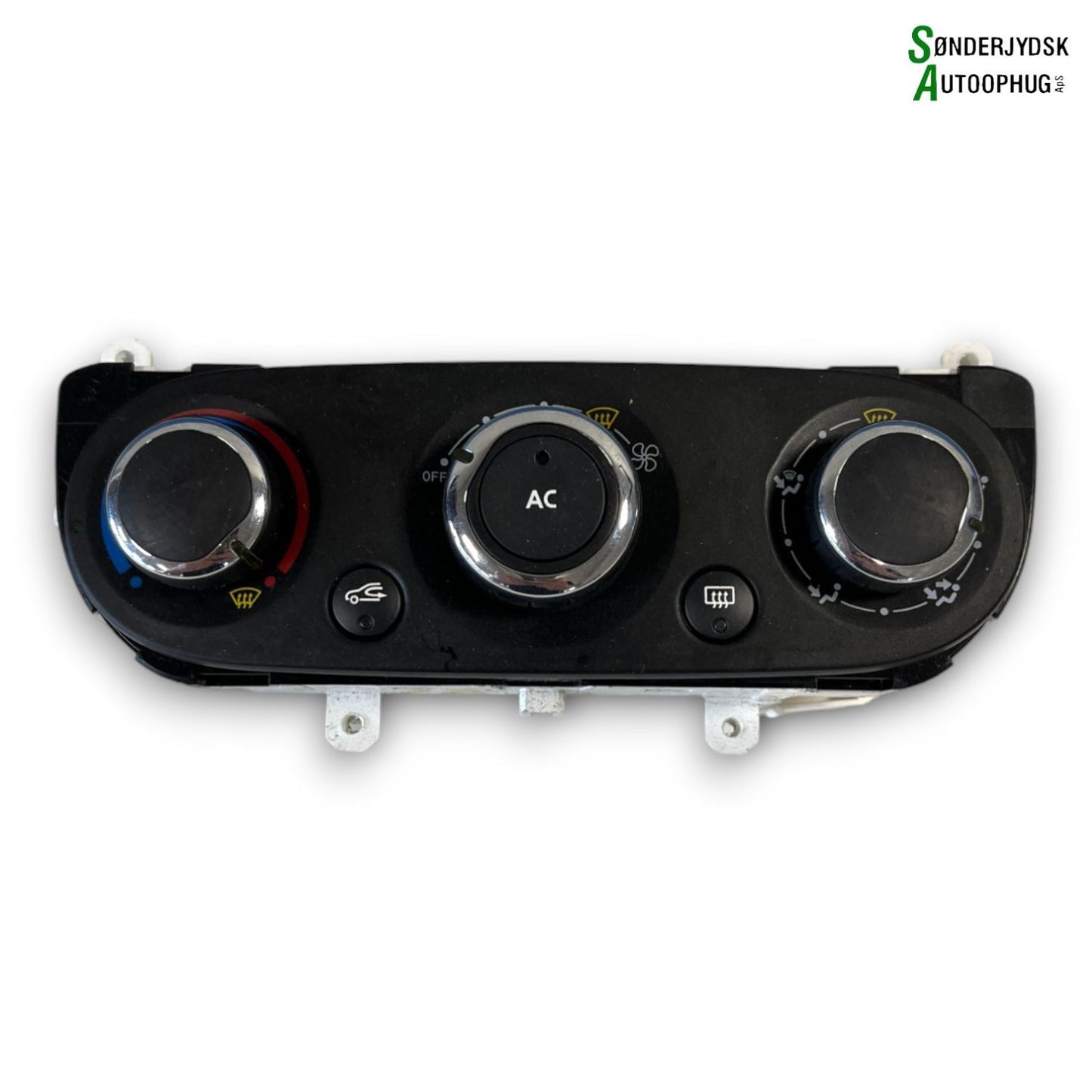 Renault Clio 4 Varmeregulering Med OEM Nr. T1019676Z Fra Renault Ophugger