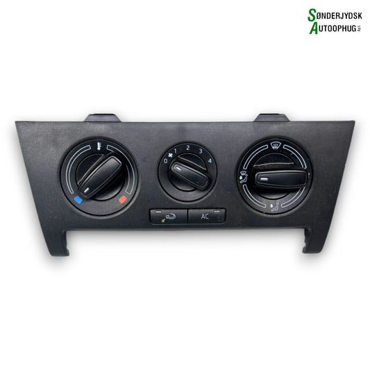 Skoda Rapid Varmeregulering Med OEM Nr. 5JA820045 Fra Skoda Ophugger