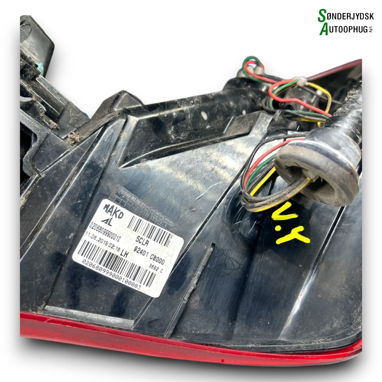 Hyundai I20 NL Baglygte Med OEM Nr. 92401C8000 Fra Hyundai Ophugger