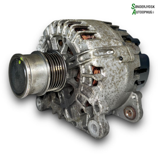 Skoda Octavia Generator Med OEM Nr. 04C903023K Fra Skoda Ophugger