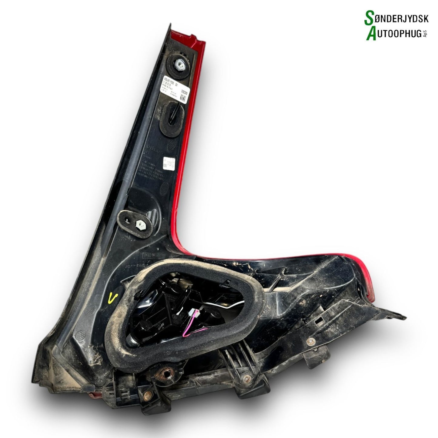 Volvo V40 Baglygte Med OEM Nr. 21220101 Fra Volvo Ophugger