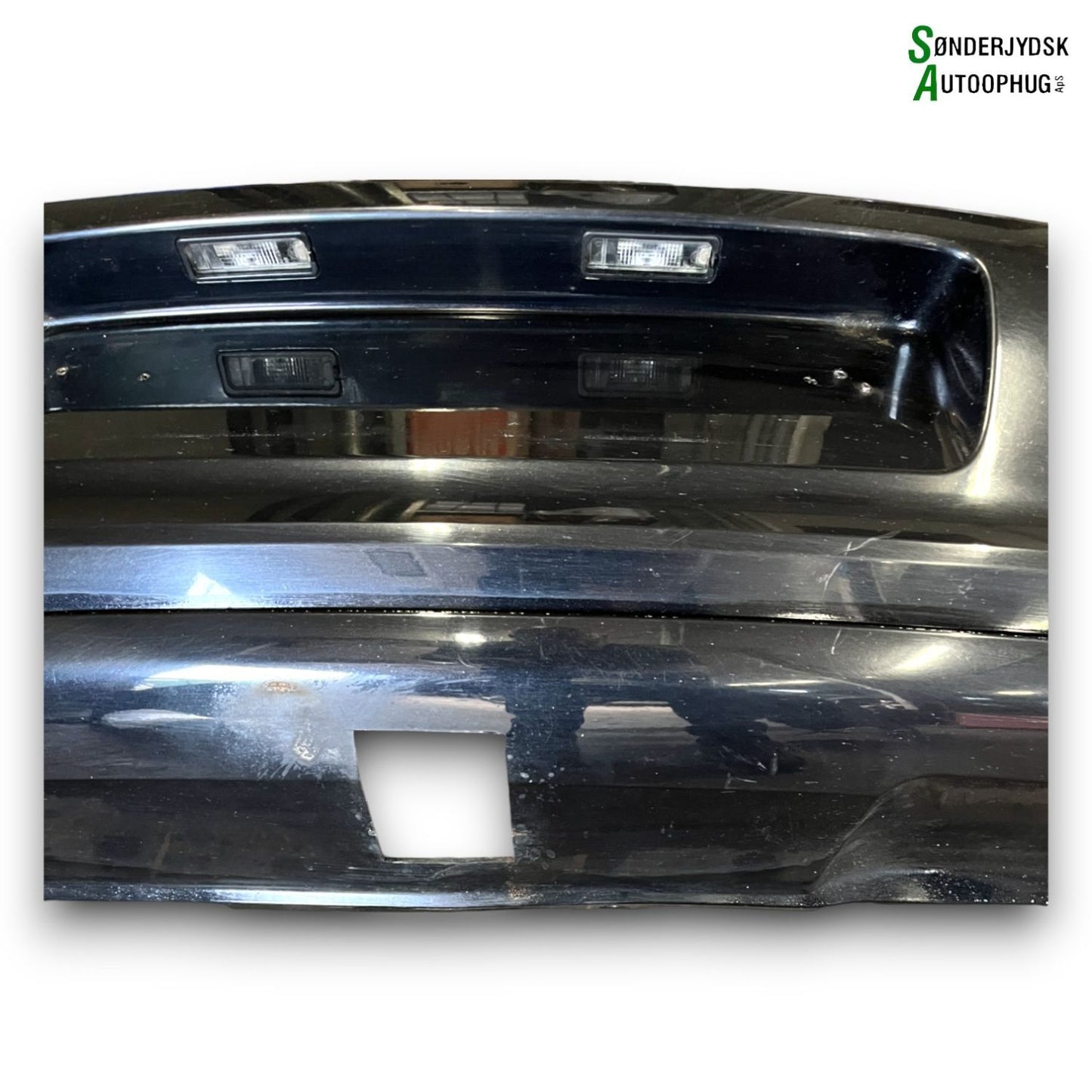 VW Polo 6R Bagkofanger Med OEM Nr. 6R6807421BK Fra VW Ophugger