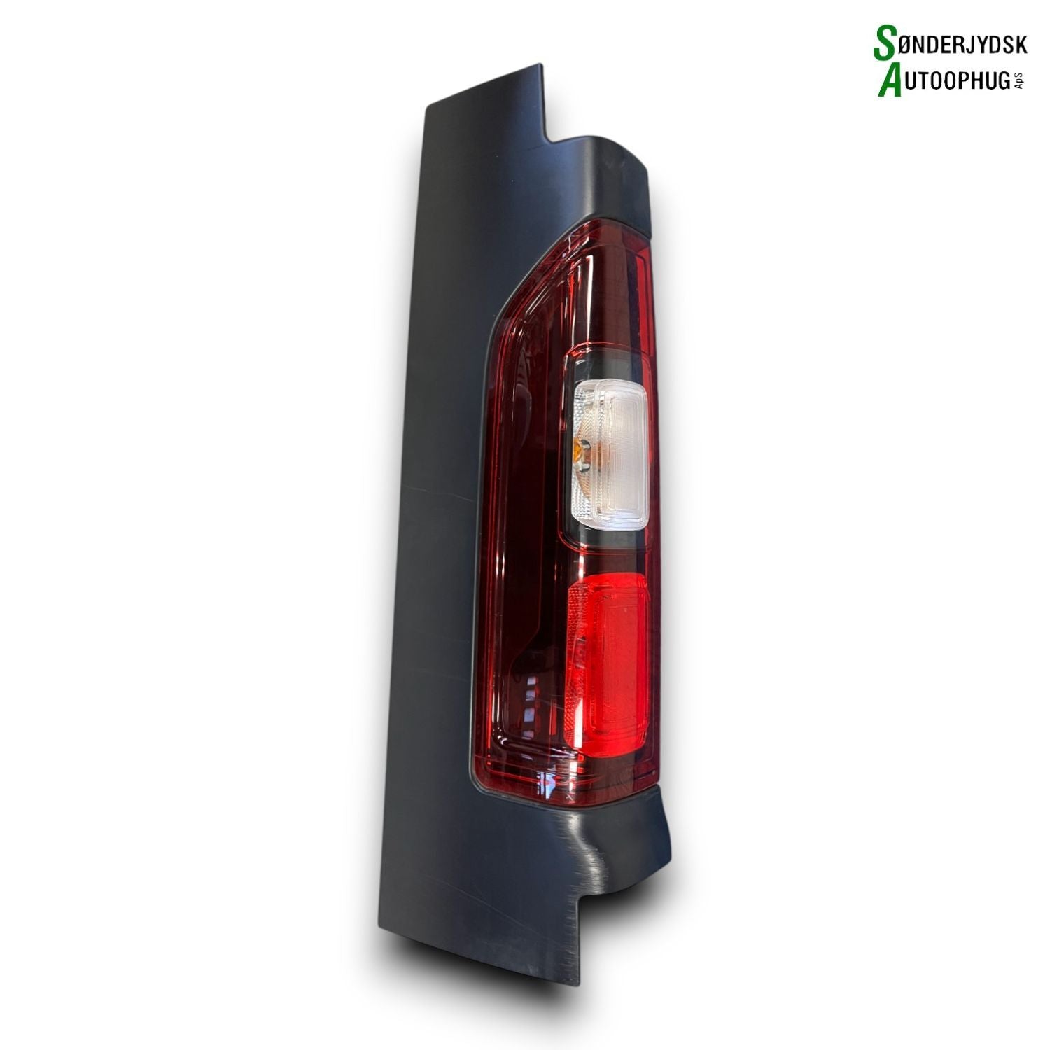 Renault Trafic 3 Baglygte Med OEM Nr. 265A64439R Fra Renault Ophugger