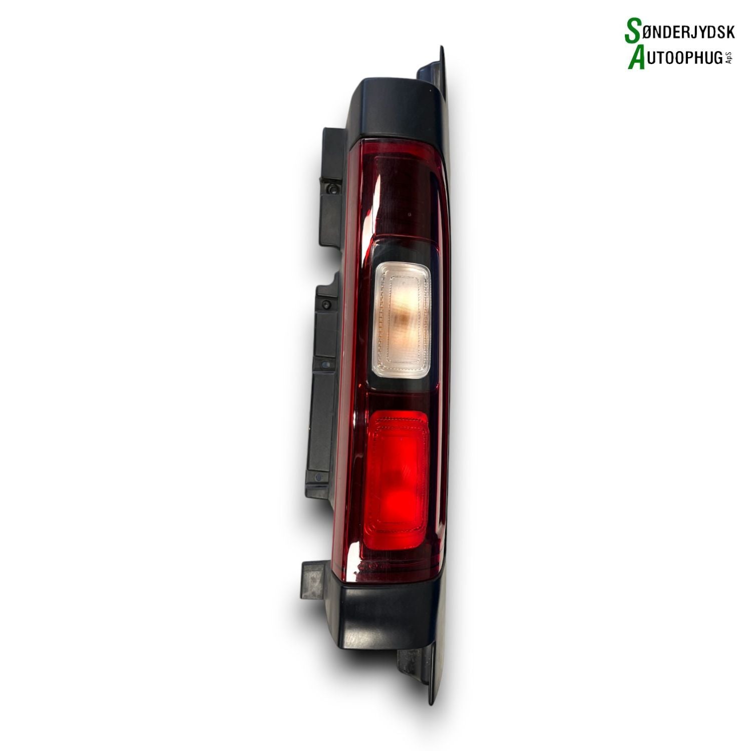 Renault Trafic 3 Baglygte Med OEM Nr. 265A13137R Fra Renault Ophugger