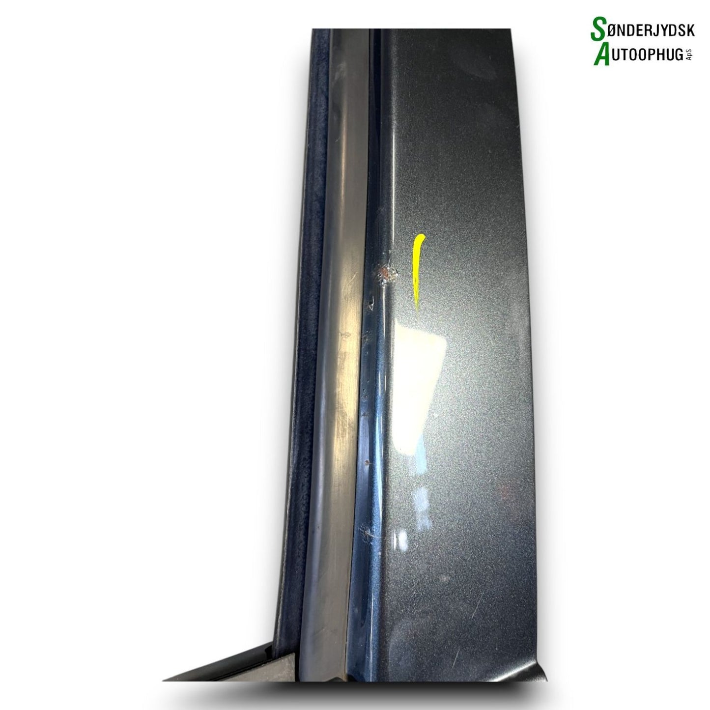 Peugeot 107 Fordør V Med OEM Nr. 9002W6 Fra Peugeot Ophugger