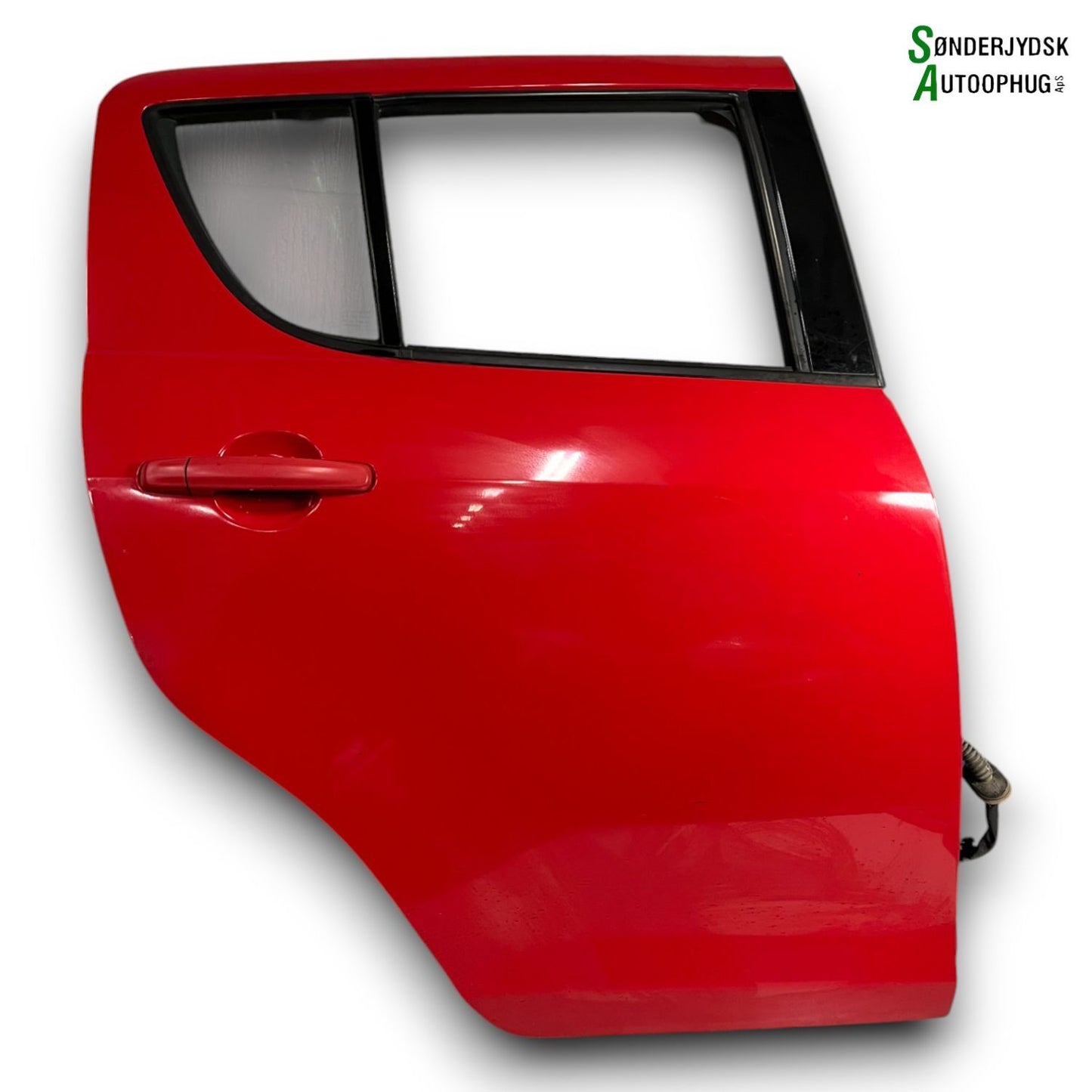 Suzuki Swift Bagdør H Med OEM Nr. 6800368L01 Fra Suzuki Ophugger