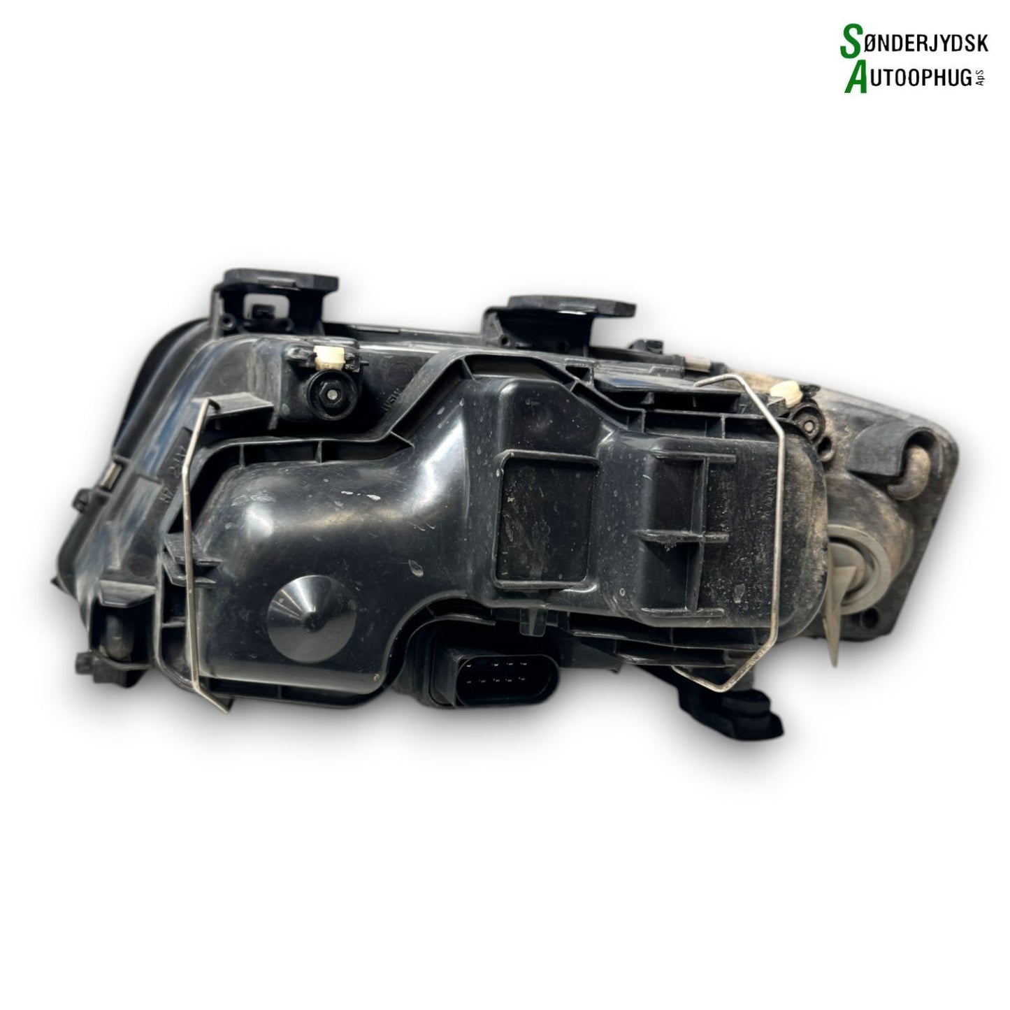 Audi A6 4B Forlygte Med OEM Nr. 4B0941004BJ Fra Audi Ophugger