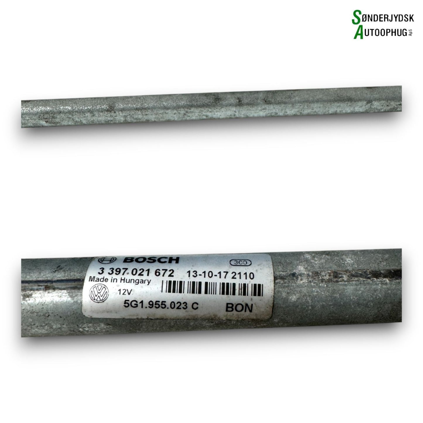 VW Golf 7 AU Viskertræk Med OEM Nr. 5G1955023D Fra VW Ophugger