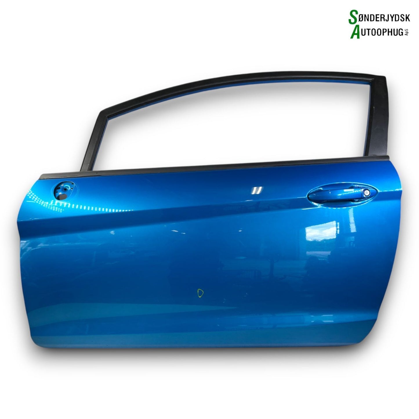 Ford Fiesta 7 Dør V 2 Dørs Med OEM Nr. 1806118 Fra Ford Ophugger