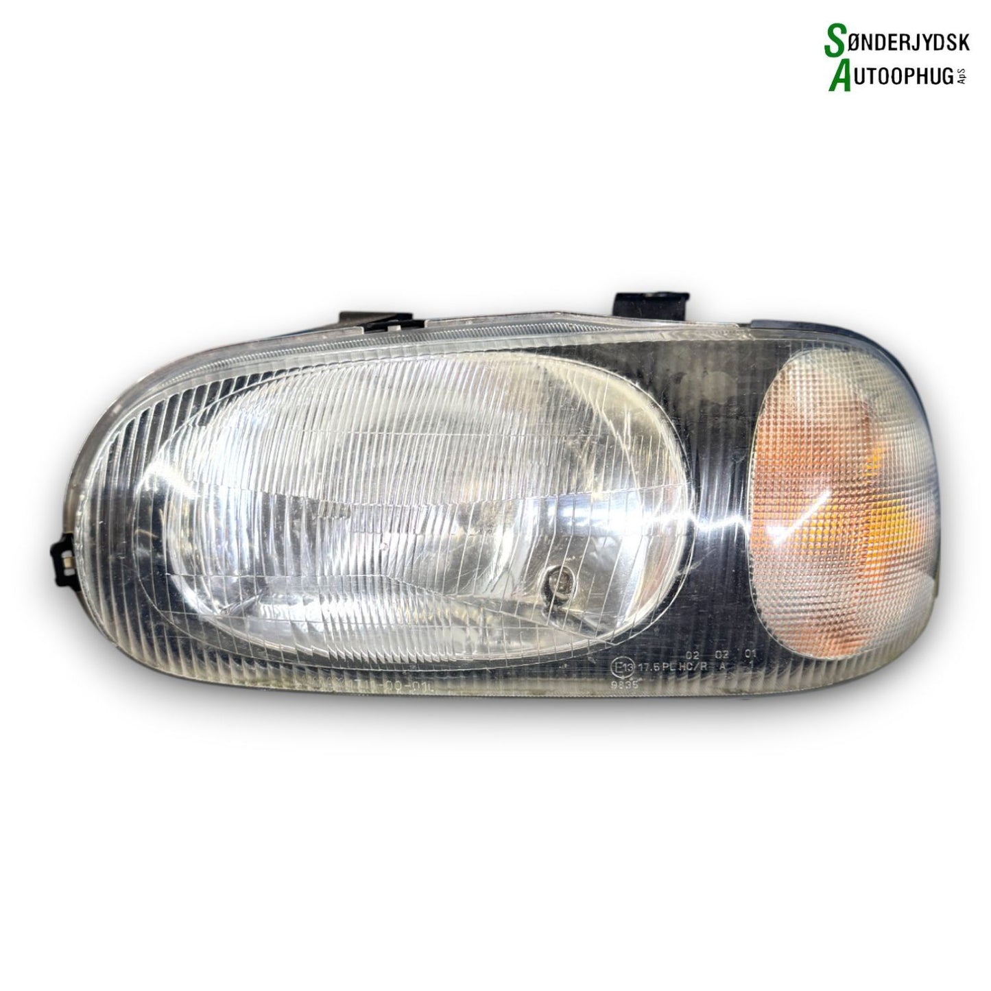 Suzuki Alto Forlygte Med OEM Nr. 35320M79G20 Fra Suzuki Ophugger